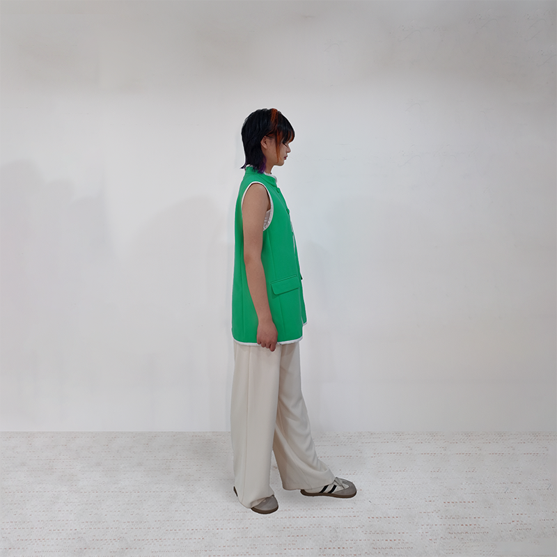Upcycled Green Stand-Collar Vest – Sustainable Retro Sporty Style
