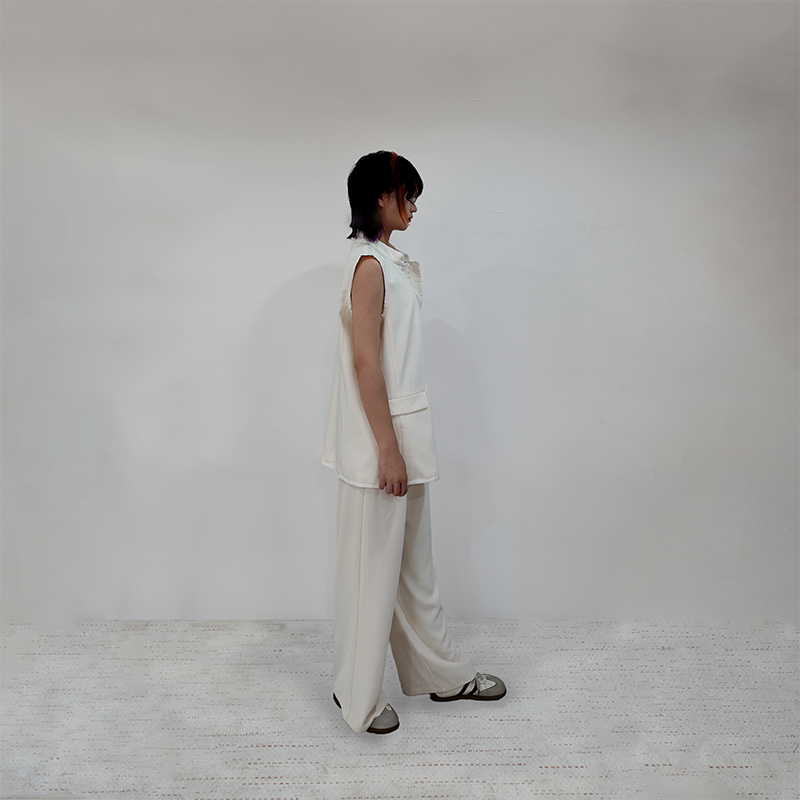 Upcycled White Stand-Collar Vest – Minimalist Oriental Chic
