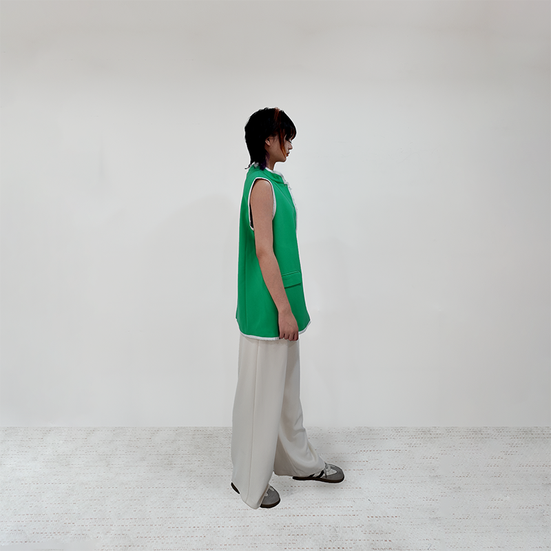 Upcycled Green Stand-Collar Vest – Sustainable Retro Sporty Style