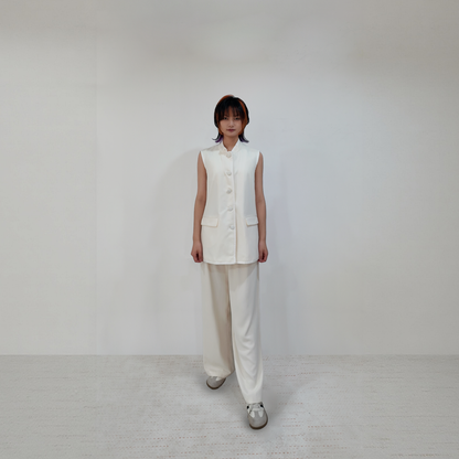 Upcycled White Stand-Collar Vest – Minimalist Oriental Chic